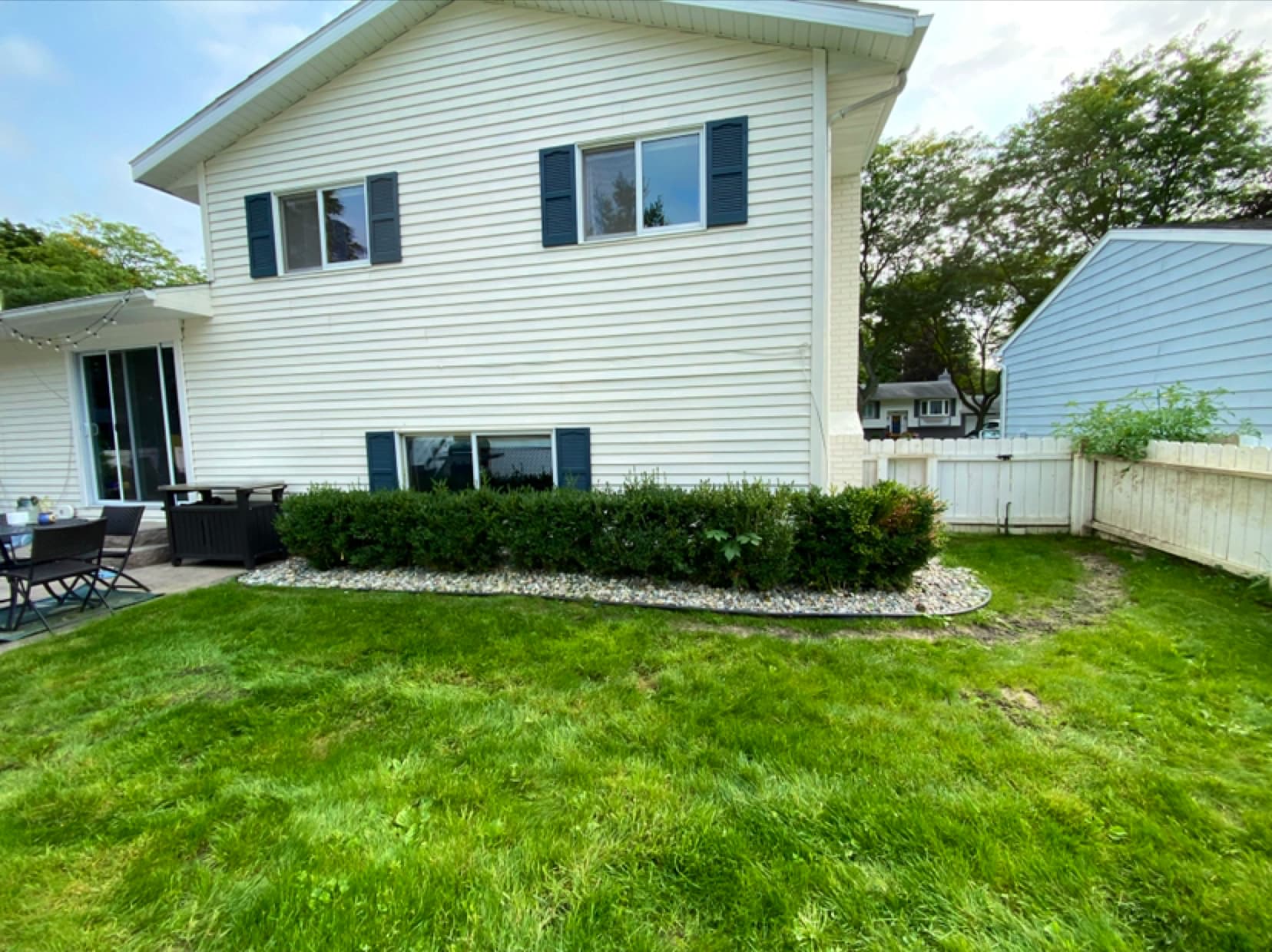 Professionally maintained Midland lawn after mowing